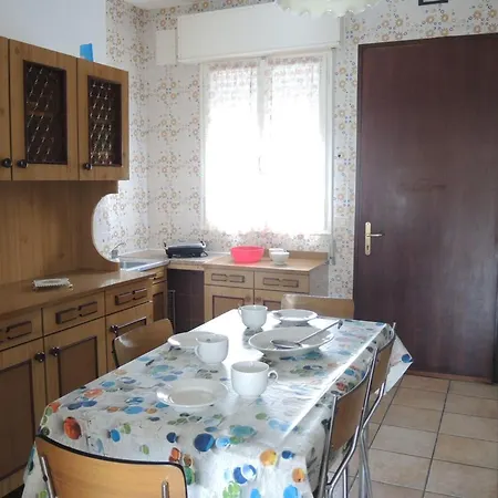 Adorable Flat 250 M From The Lejlighed *