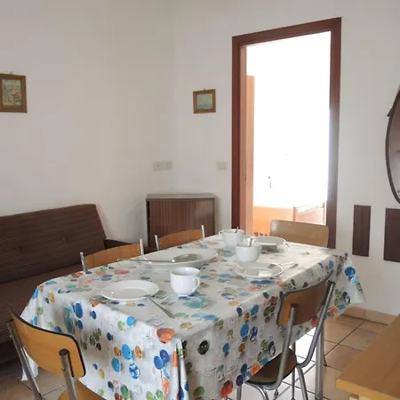 Functional Flat Just 250mt From The Lägenhet Bibione